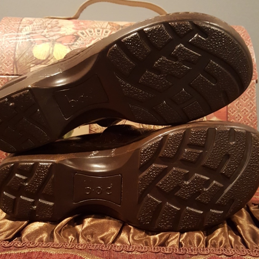 NWOT b.o.c. Clogs - Picture 6 of 6